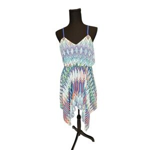 My Michelle Chevron Print Handkerchief Hem Dress M
Trendy Boho Summer Vibes M186